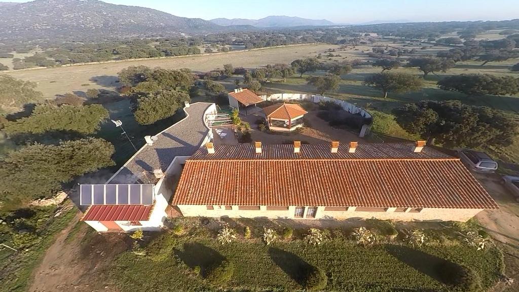 Casa Rural Las Gamitas Hotel Almoharin Exterior photo